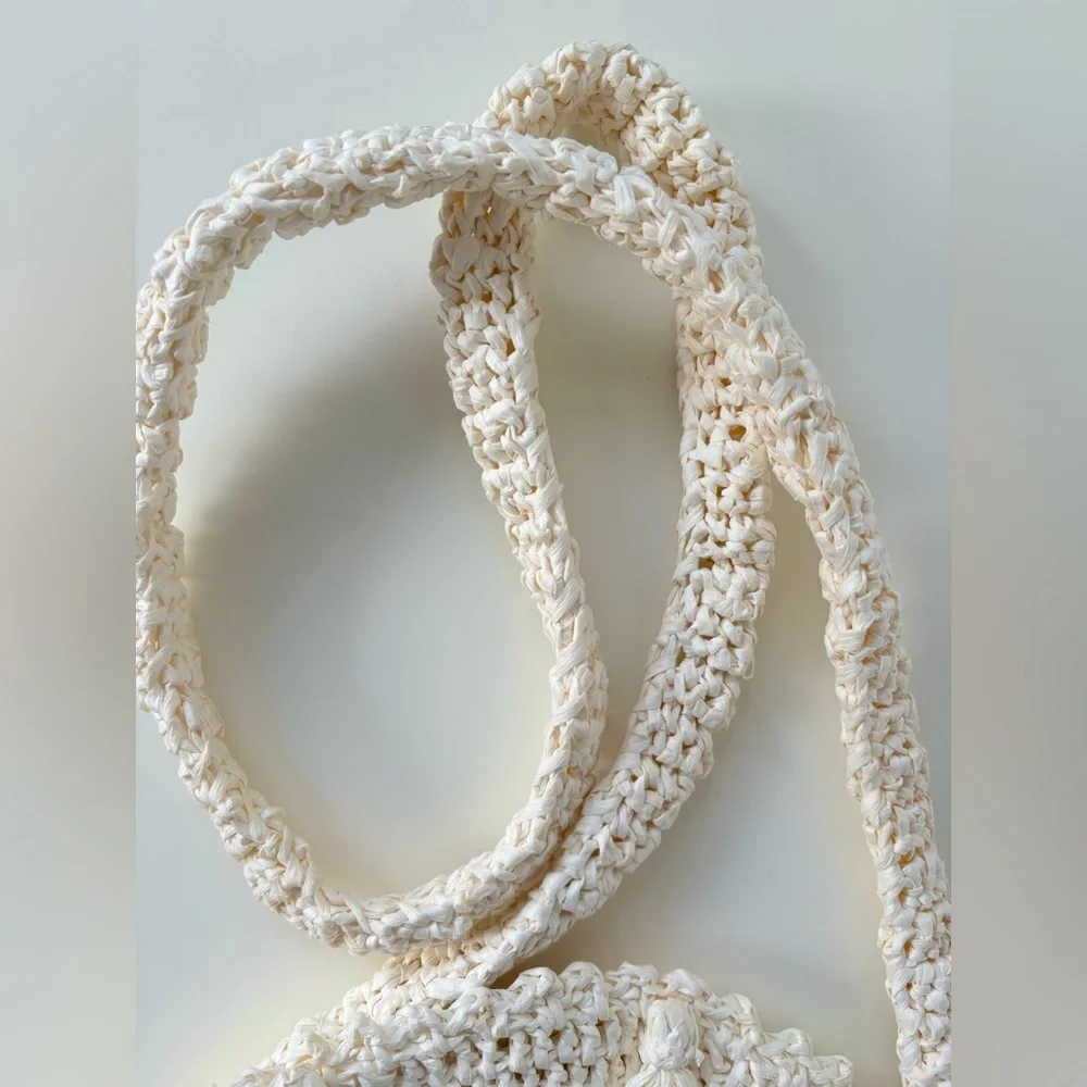 Light Beige Round Straw Fringe Bag Never Used. Beautiful bag